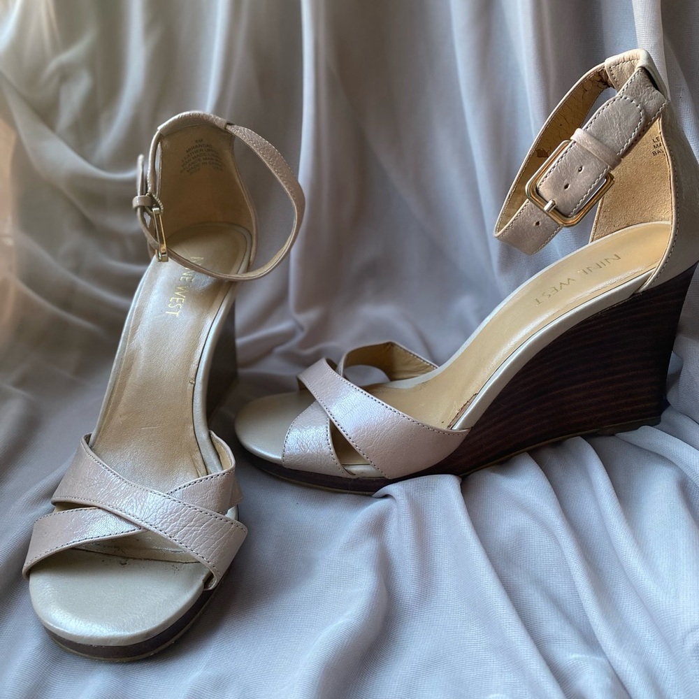 Dusty rose sandal style heel, super sexy